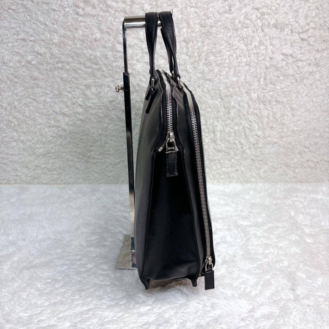 【極美品】PRADA ビジネスバッグ A4収納 ブリーフケース 正規品 三角ロゴ