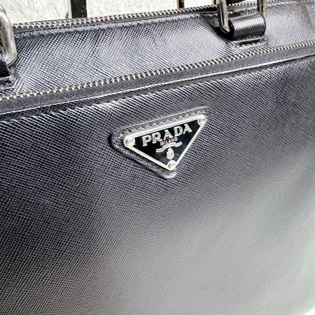 【極美品】PRADA ビジネスバッグ A4収納 ブリーフケース 正規品 三角ロゴ