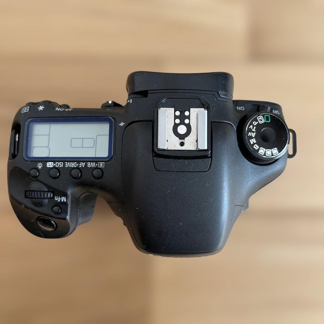 Canon EOS 7D デジタル一眼レフカメラ