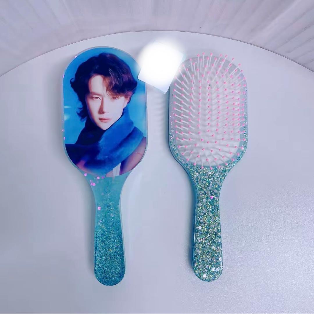 王一博 超大レジンエアークッション付きヘアブラシ　6点セット❣️確認用0119