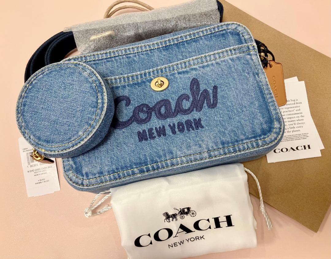 新品coach カーゴ カメラ バッグ