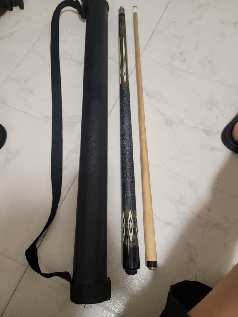 ビリヤードキュー ケース付き