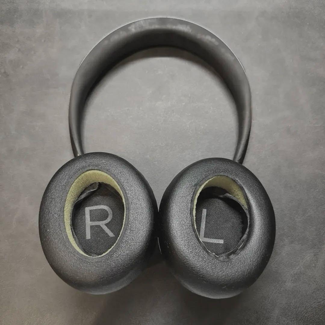 【値下中】Bose NoiseCancellingHeadphones700