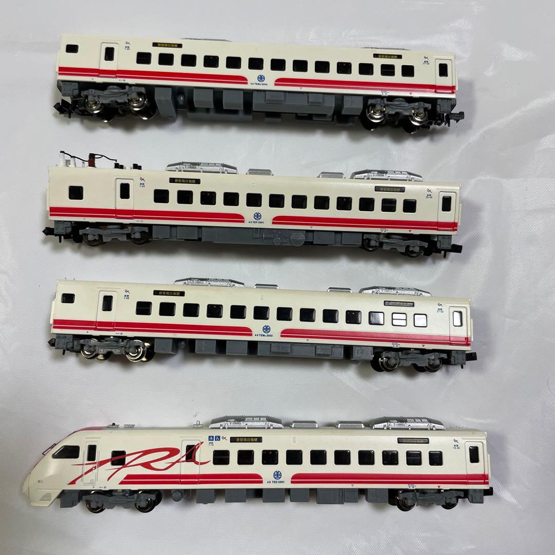 三鶯重工 TW10-002.003 台鉄2000 プユマ号　8両セット