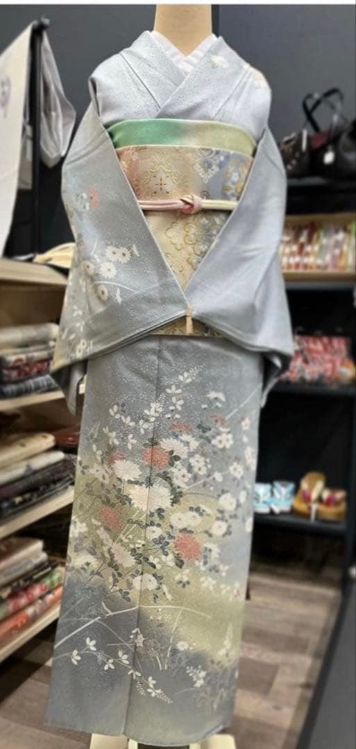 訪問着 花柄 グレー 絹