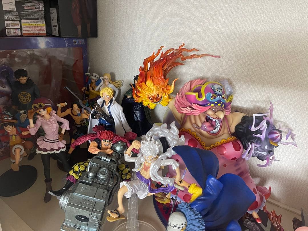 ワンピース　フィギュア多数