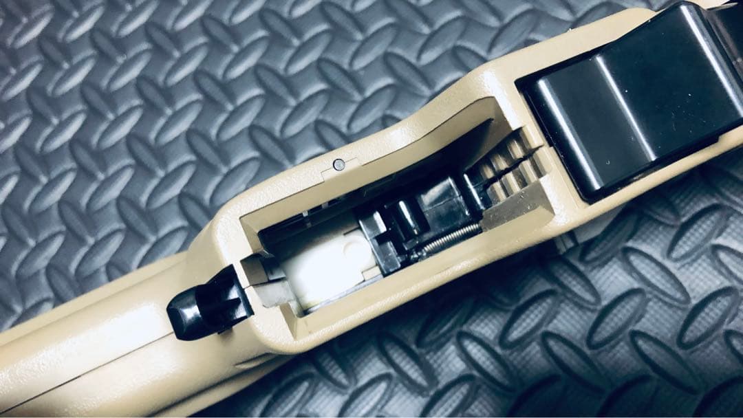 東京マルイ タボール21 コンパクト 10歳以上 動作確認済み