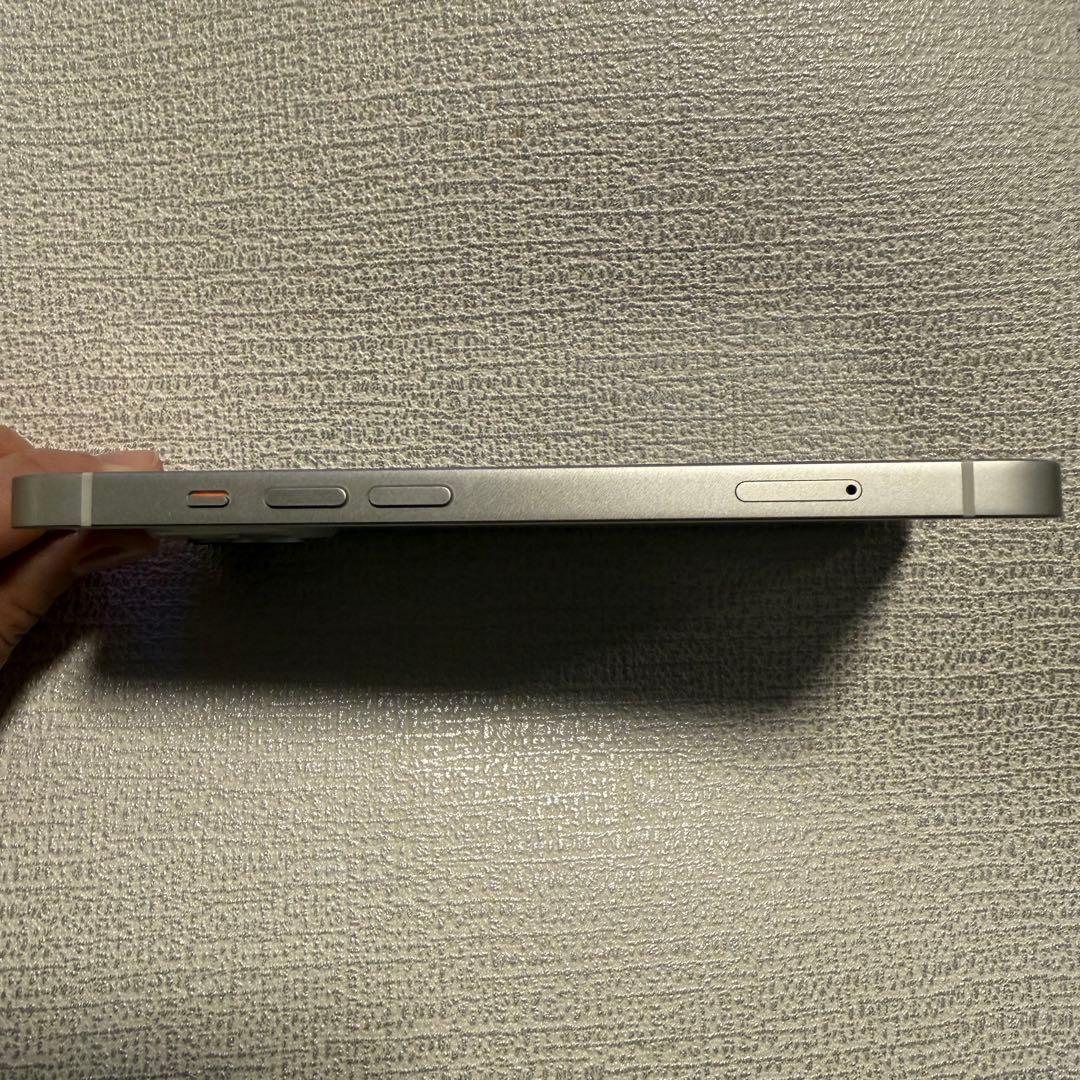 iPhone13 128GB ホワイト　スターライト　本体　Apple 90%