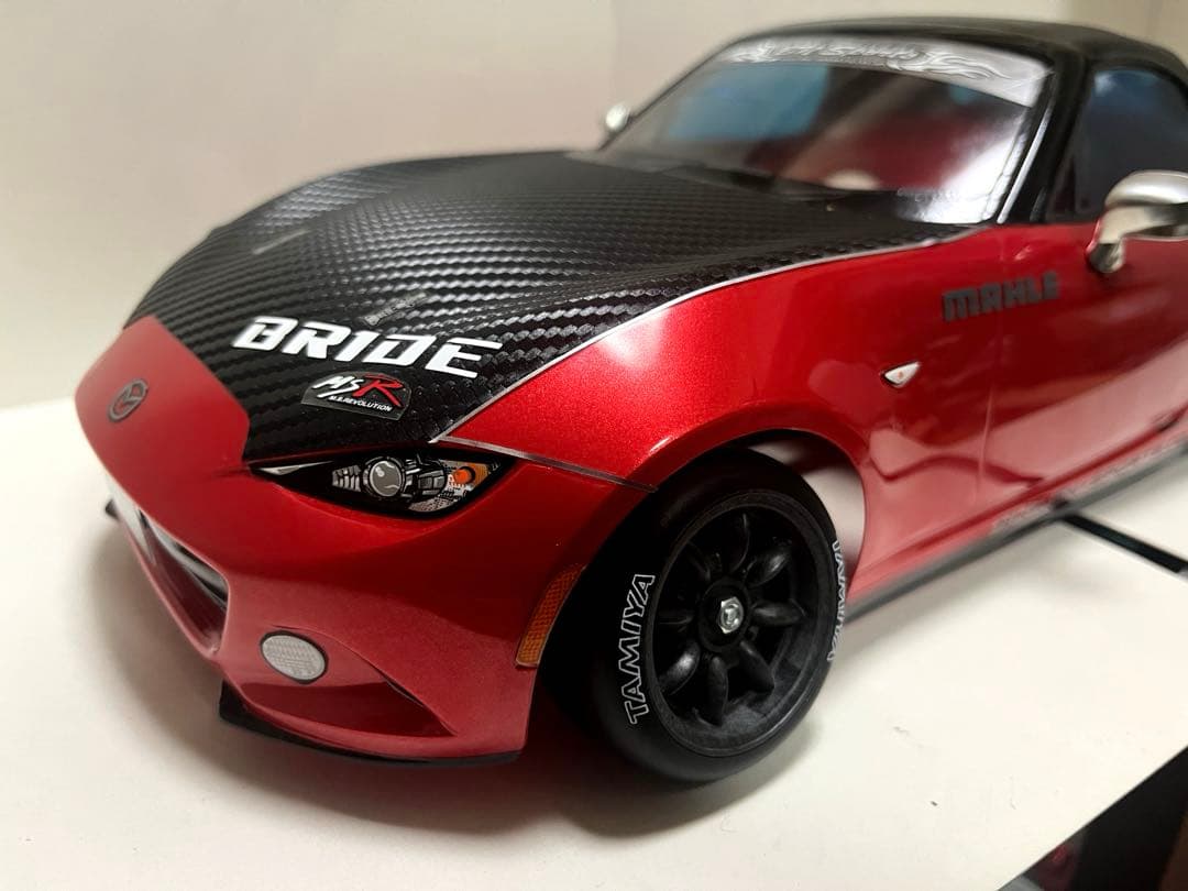 ラジコン 1/10 タミヤXB マツダ ロードスター レッドボディとタイヤセット
