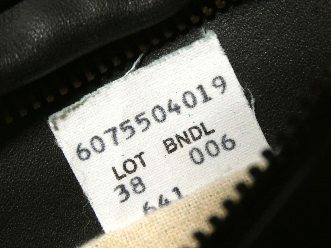 激レアカラー！ダークブラウン！極上美品＆ボアライナー付き完品！ショット641