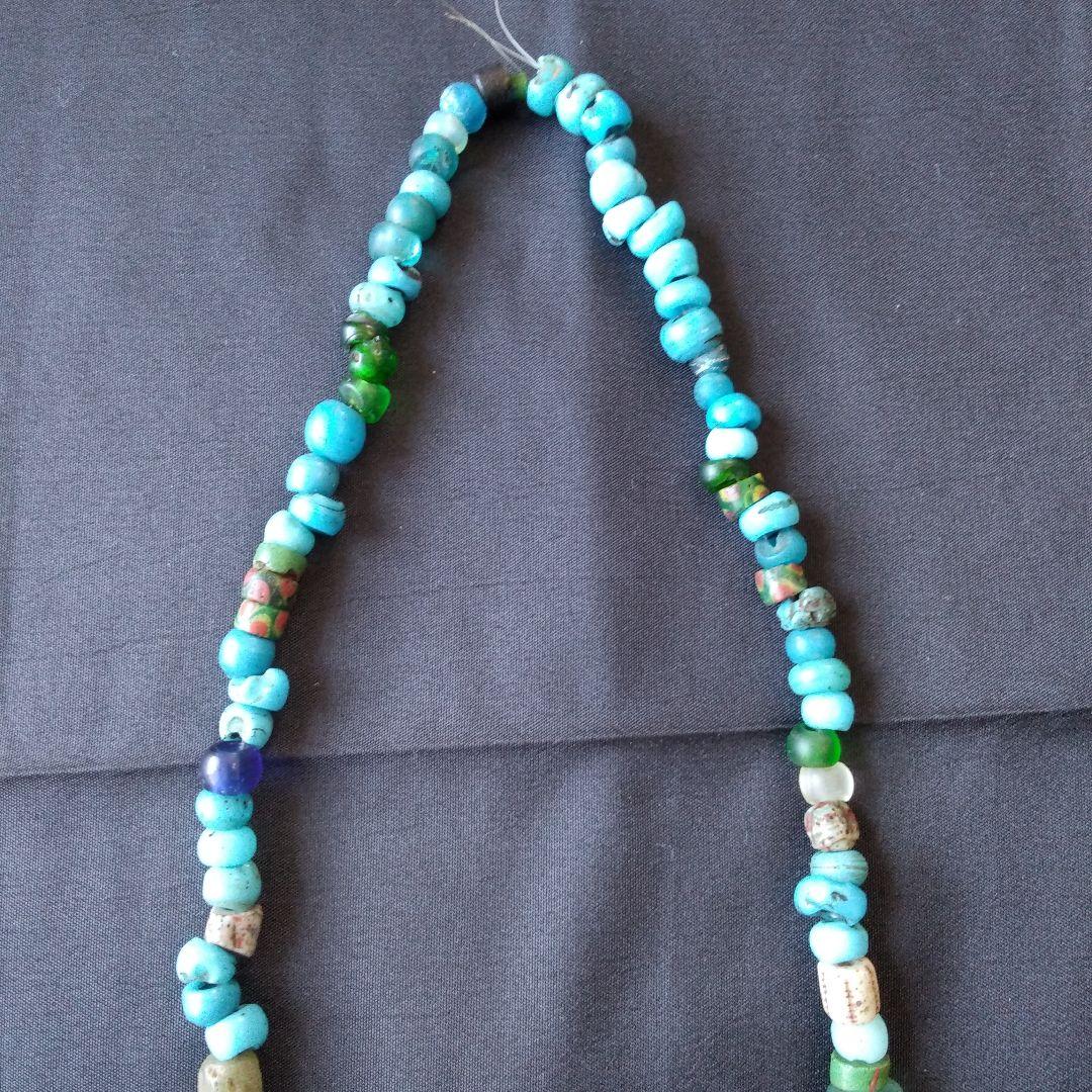 古代ガラスネックレス　ガラスネックレス　ネックレス　古代ガラス　NO 1