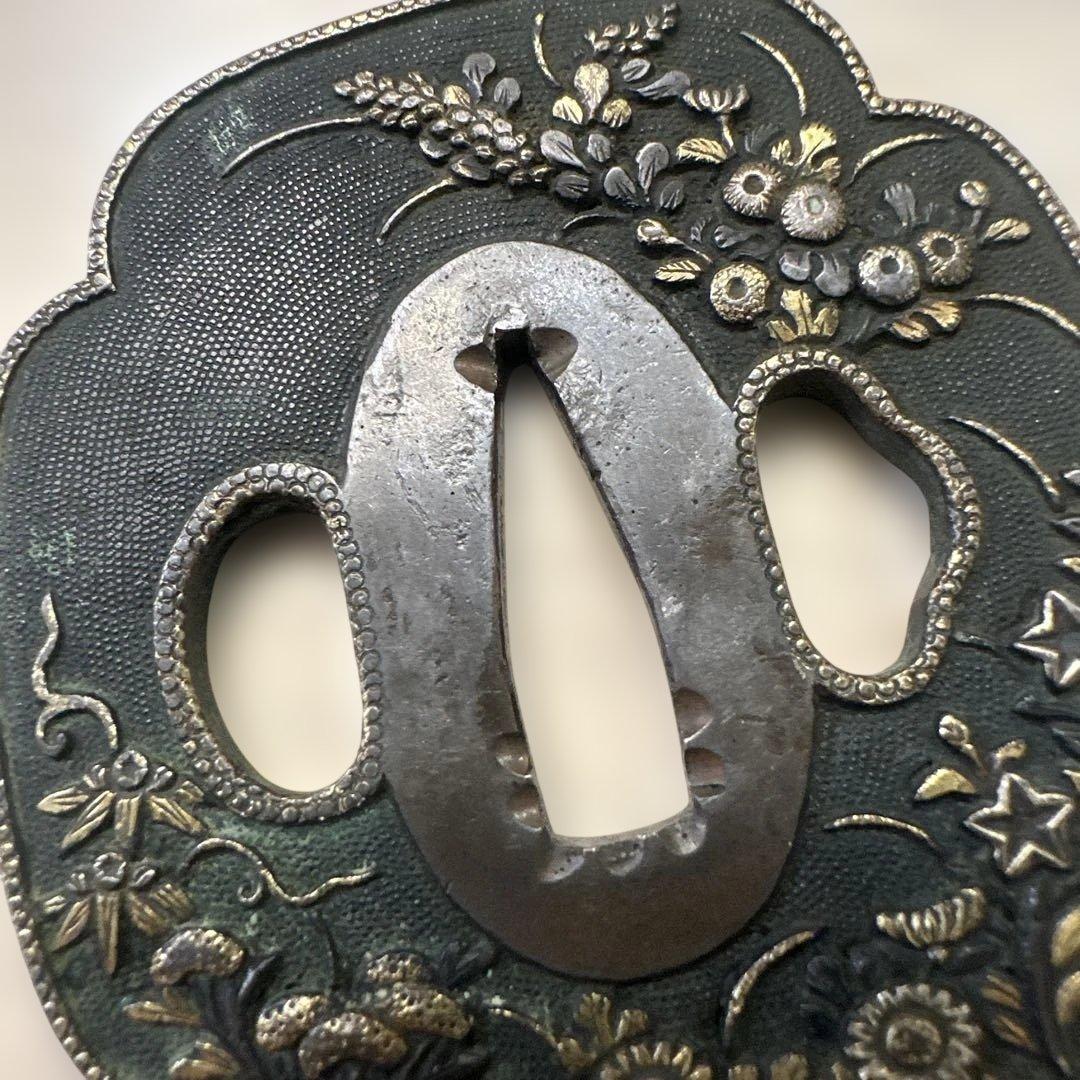 刀装具，秋草紋，秋草圖，鍔（つば）