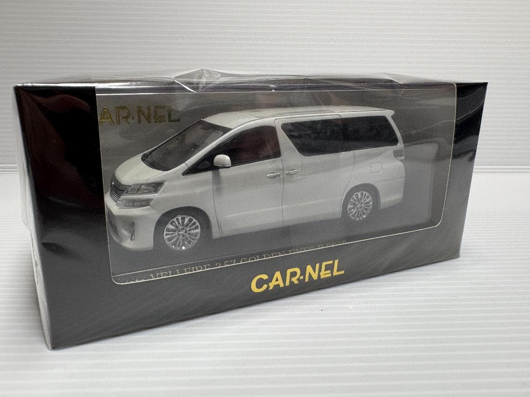 1/43 トヨタ ヴェルファイア 3.5Z GOLDEN EYES II 白