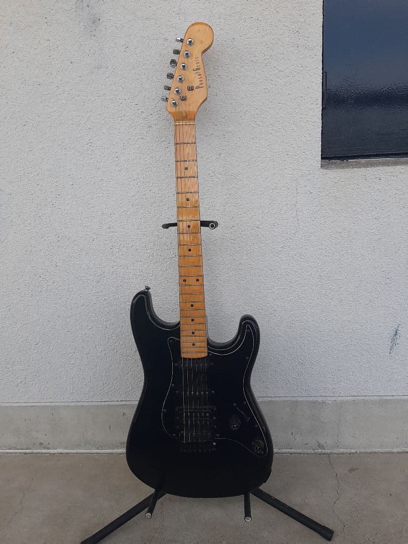 最終値下げ加熱処理ＡＩＹストラトタイプエレキギターSSH黒完全調整済