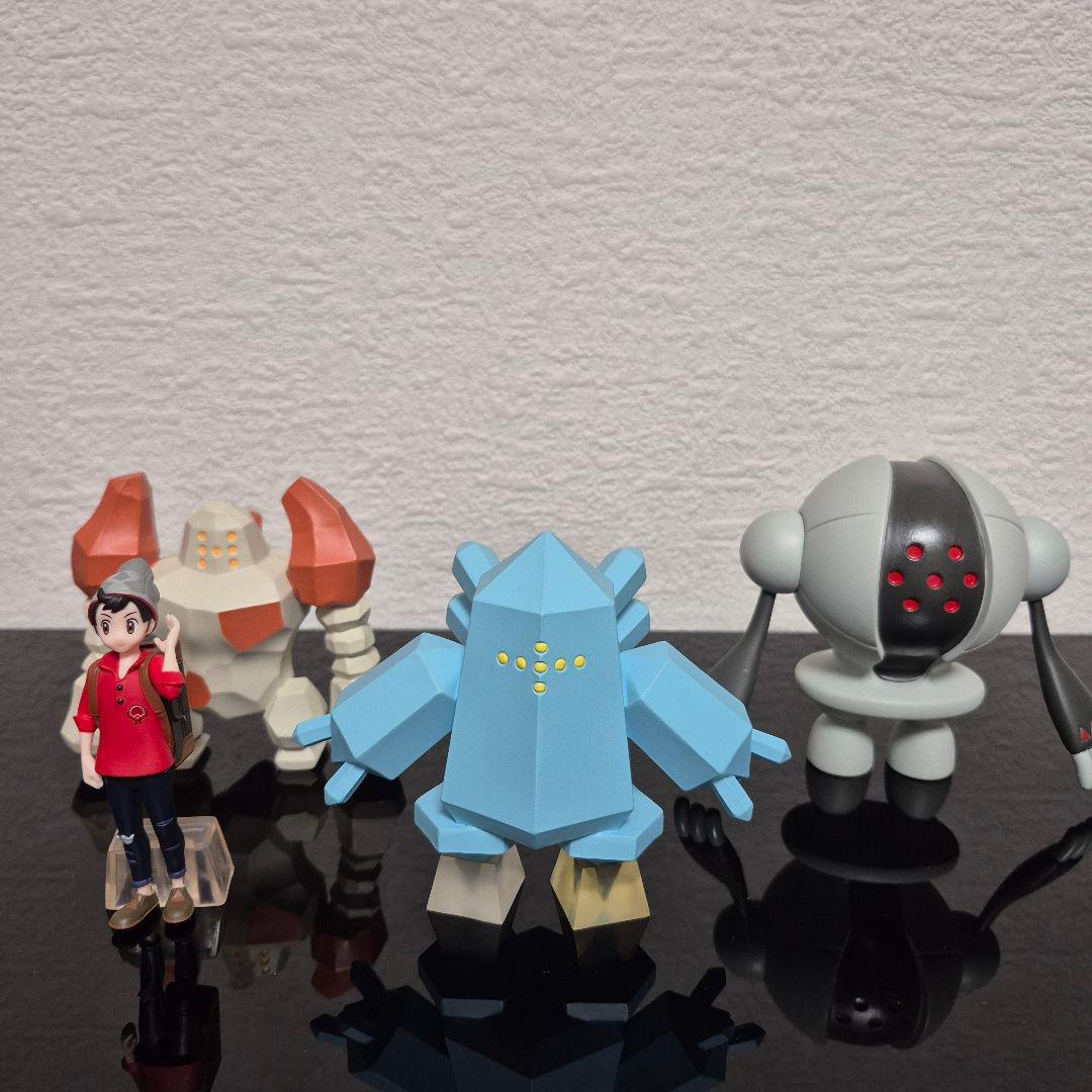 海外版ポケモンスケールワールド レジロック、レジスチル、レジアイス 三体セット