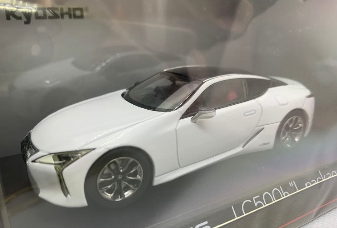 ミニカー 1/43 Lexus LC500h L package