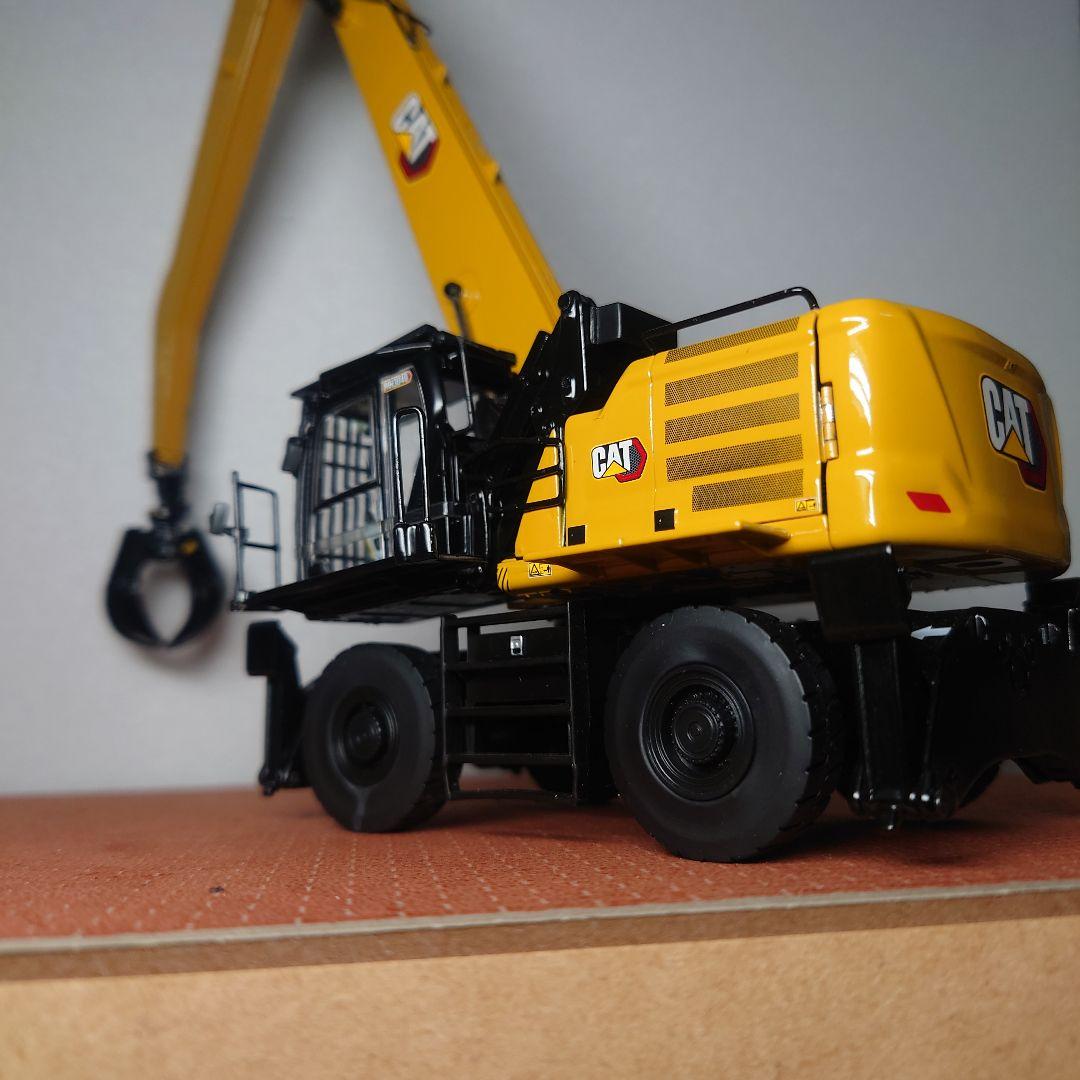 CAT MH3040 ホイール式マテリアルハンドラー(1/50) キャタピラー