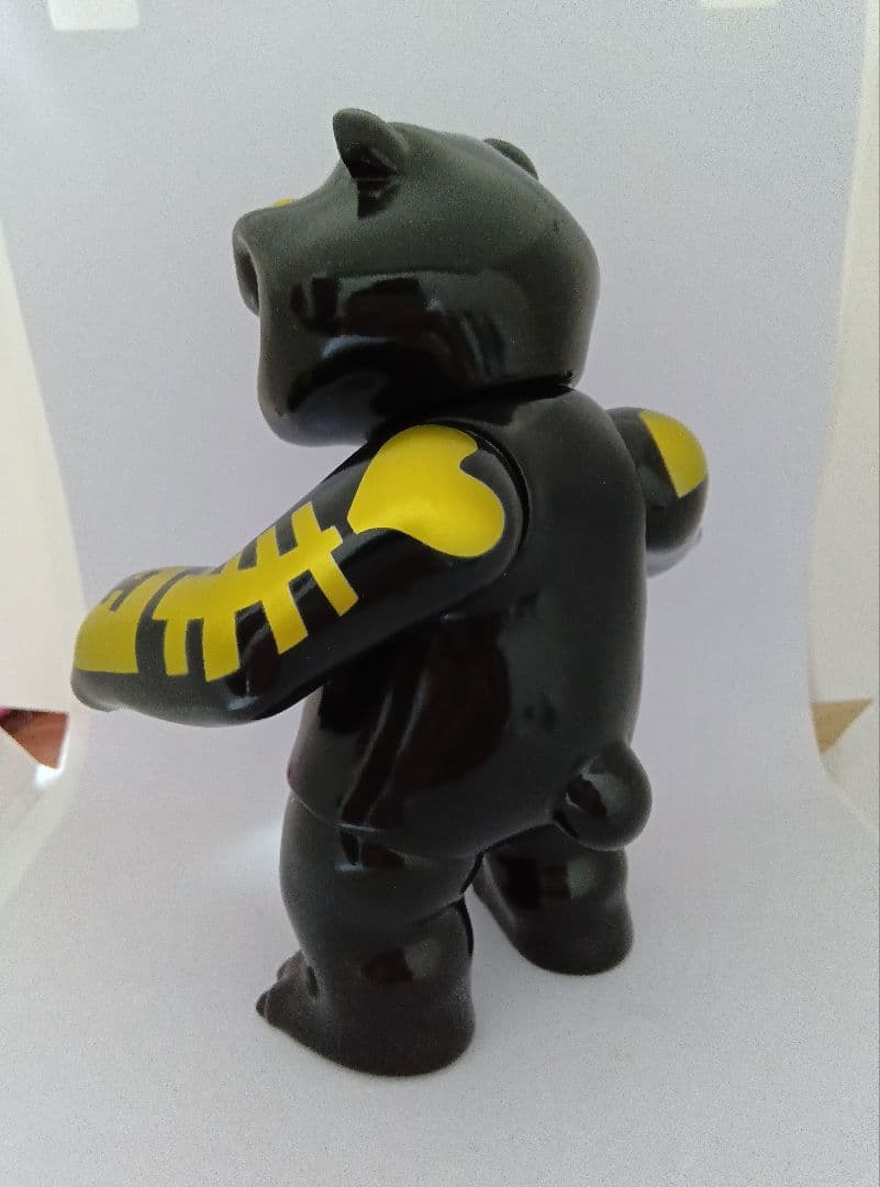 Hariken マッドパンダ MADPANDA ソフビ　フィギュア　黒、金