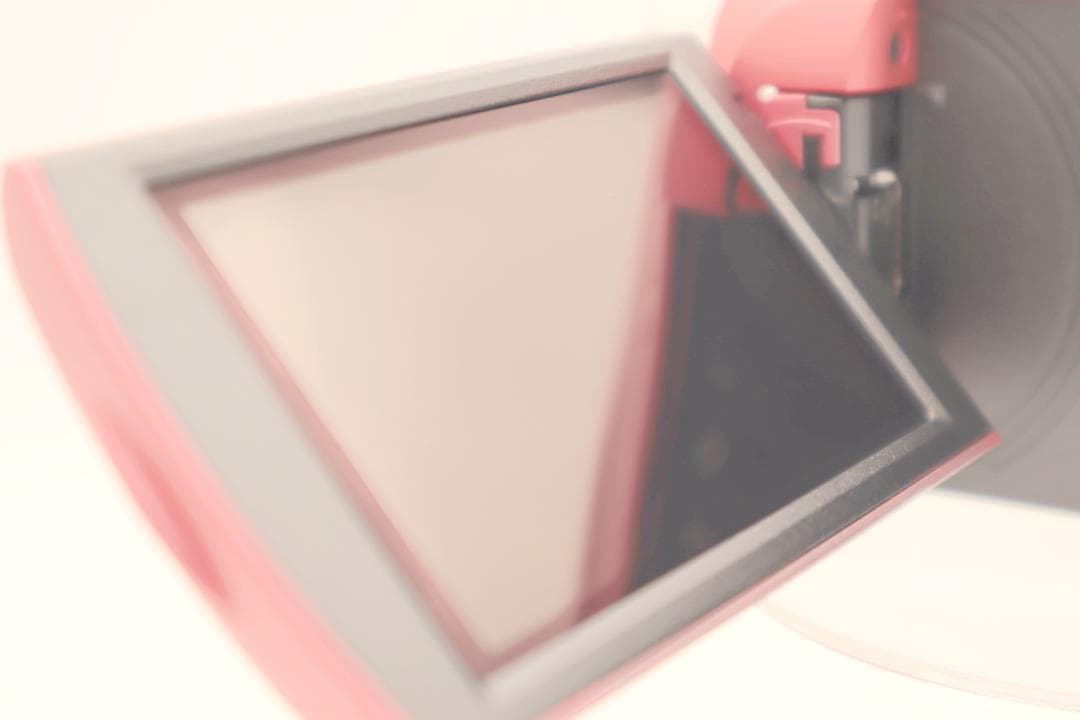 【極上品 & 動作確認済】SONY Handycam HDR-CX680 レッド