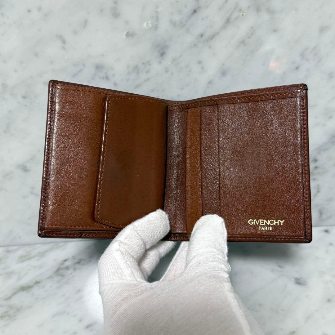 美品 GIVENCHY ジバンシー 二つ折り財布 本革 レザー ブラウン ロゴ