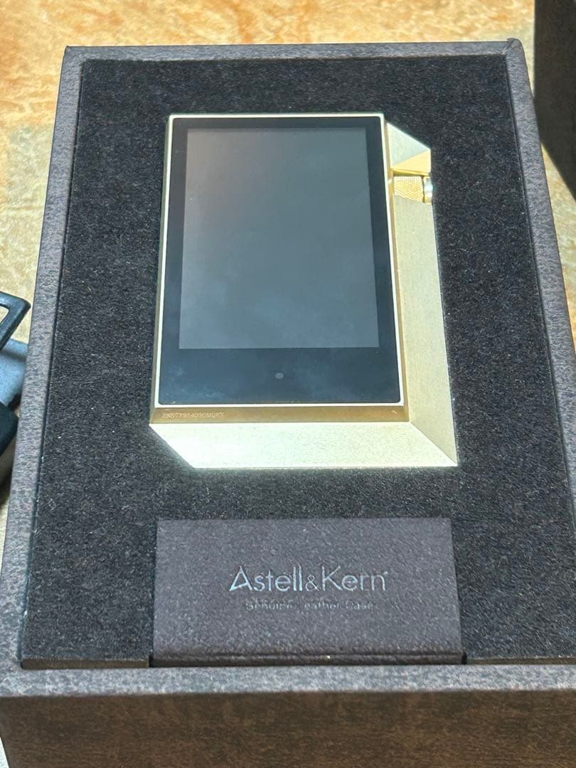 Astell&Kern ak240 gold 希少品　おまけ付き
