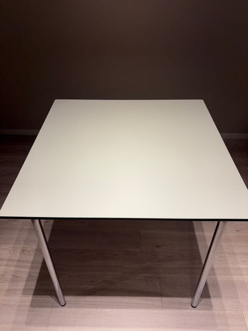 vitra ヴィトラ　HAL ハルテーブルスクエア　北欧スタイル　モダン　美品