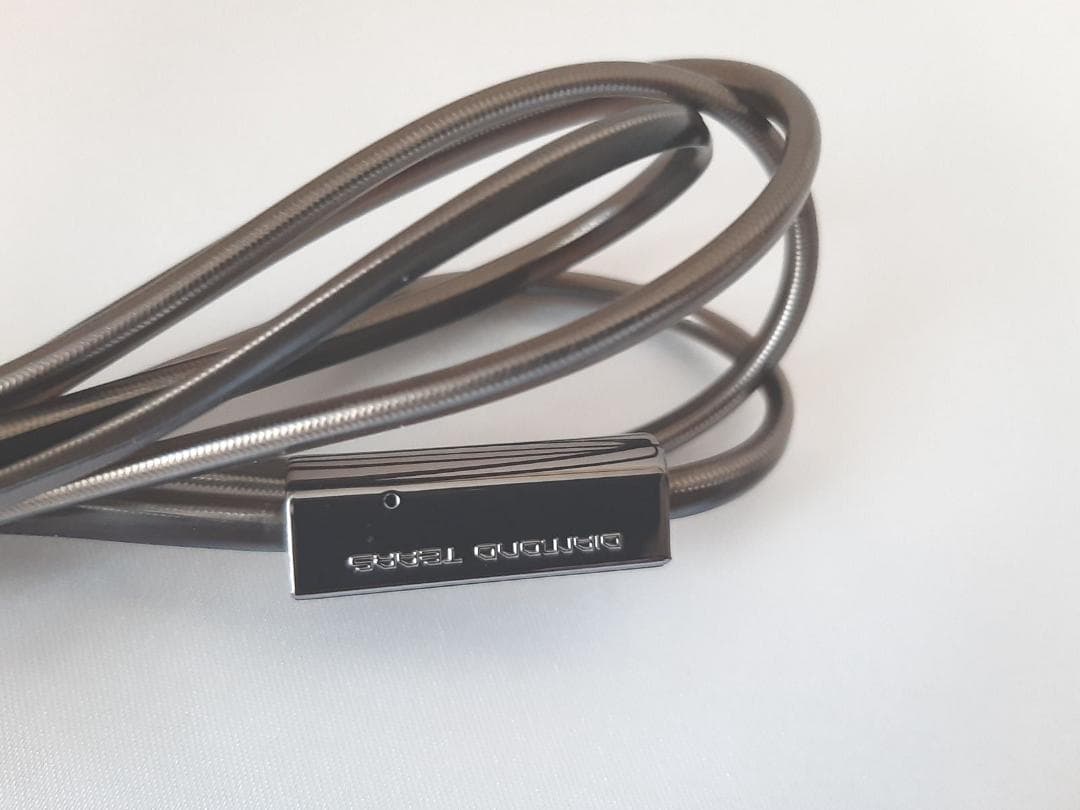 Monsterヘッドフォン　Diamondo Tears　モンスター　ヘッドホン