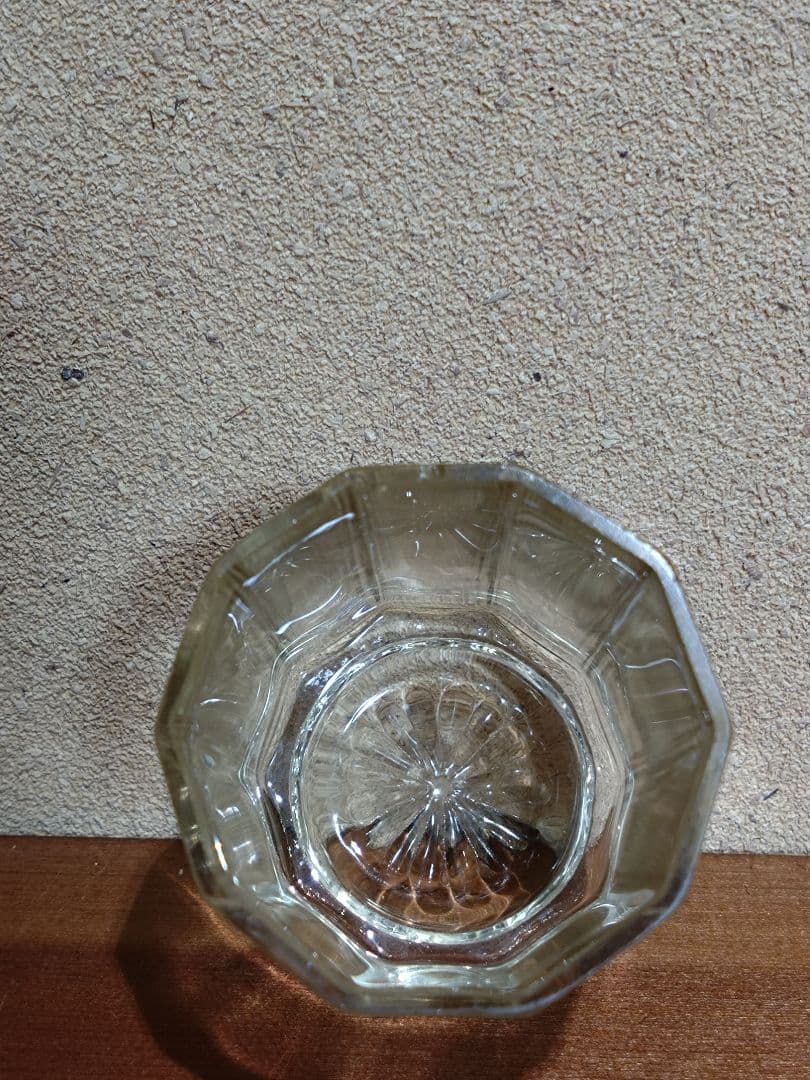 明治ガラス 型吹 10角 猪口