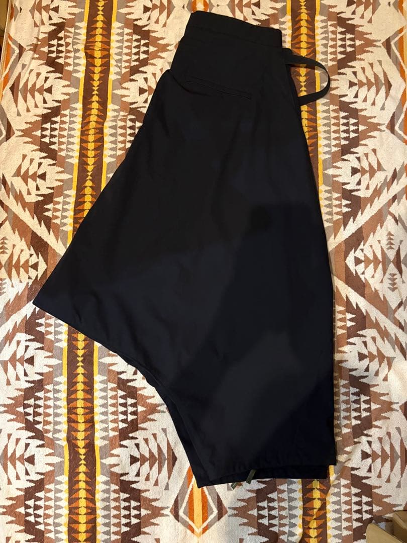 最安値 Acronym P58-DS black size S