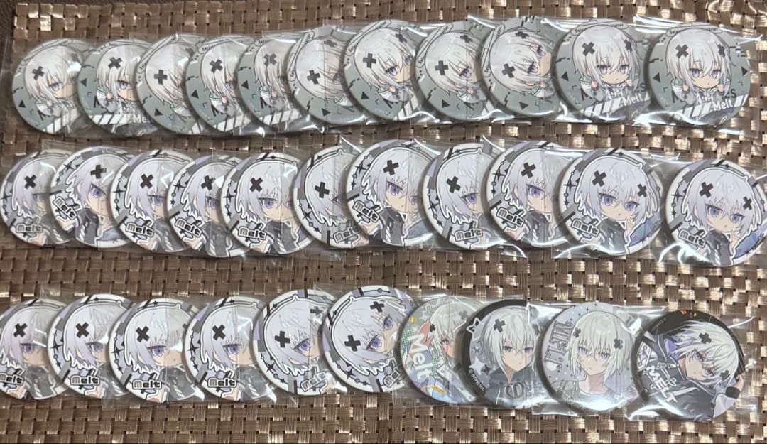 めておら メルトくん 缶バッジ