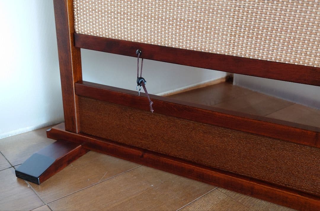 衝立　間仕切り　和風スダレ調衝立　天然竹ヒゴタペストリー調間仕切り　１台限定