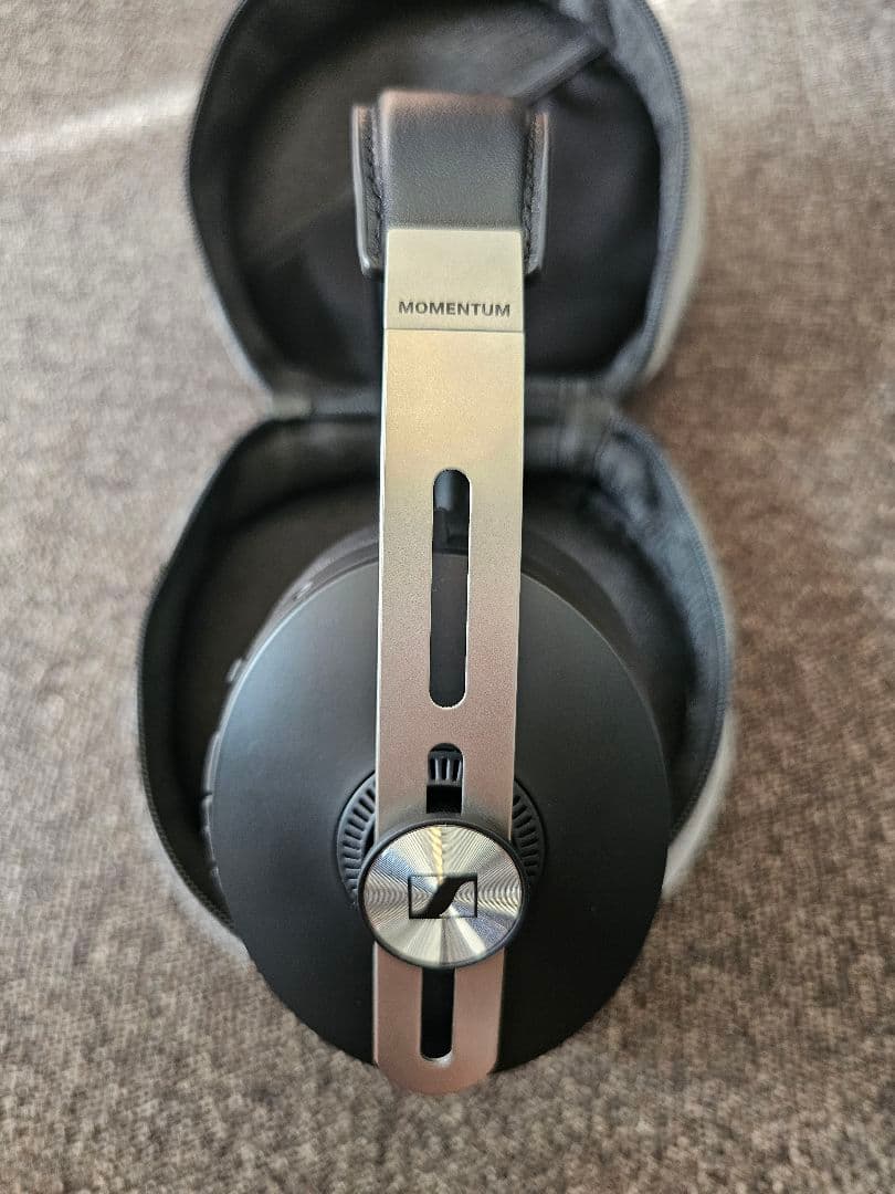 ヘッドホン Sennheiser Momentum 3 Wireless