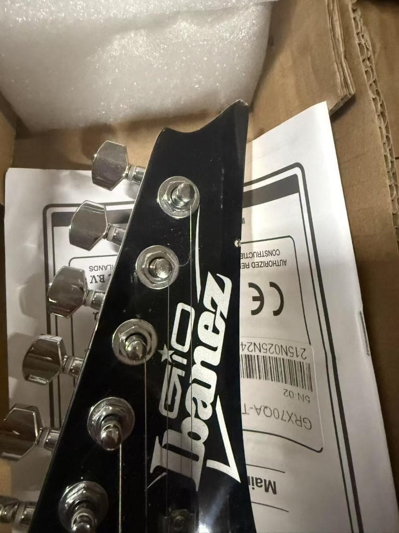 Ibanez アイバニーズ GRX70QA エレキギター