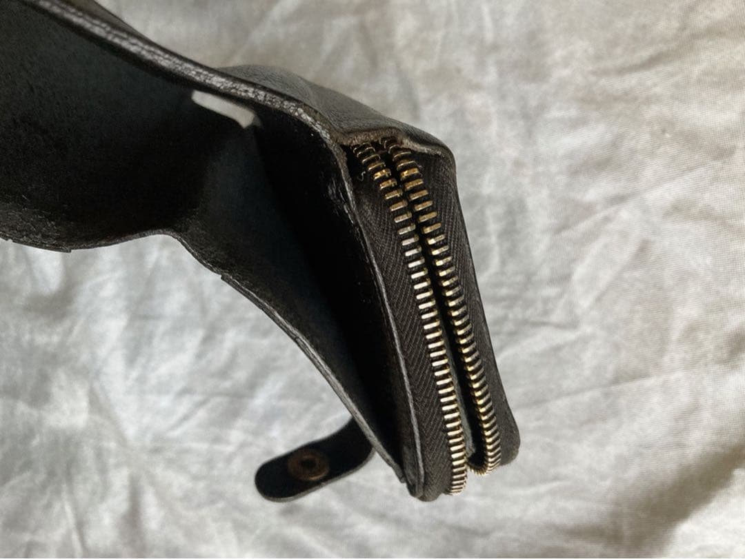 イルビゾンテ　折りたたみ財布　コンパクト　ミニ