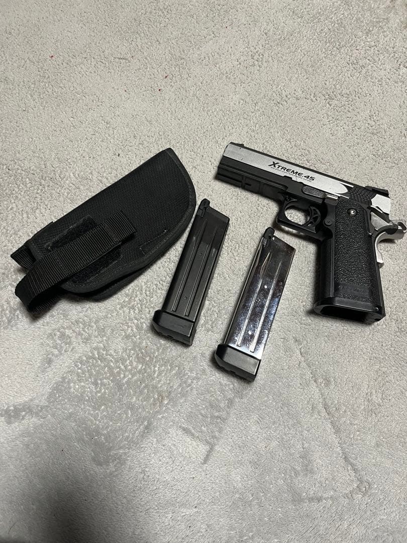 ハイキャパ　エクストリーム　本体・マガジン・ホルスターセット01