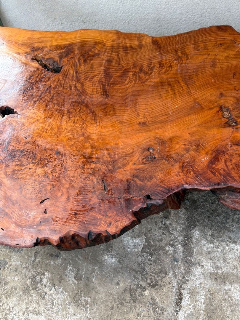 【一枚板】天然Redwoodローテーブル@米国$3900で購入