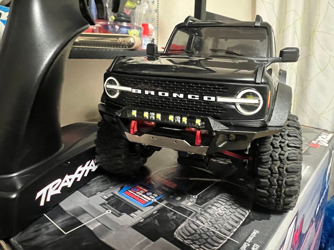 Traxxas trx4m フォードBronco 黒 オフロードRCカー