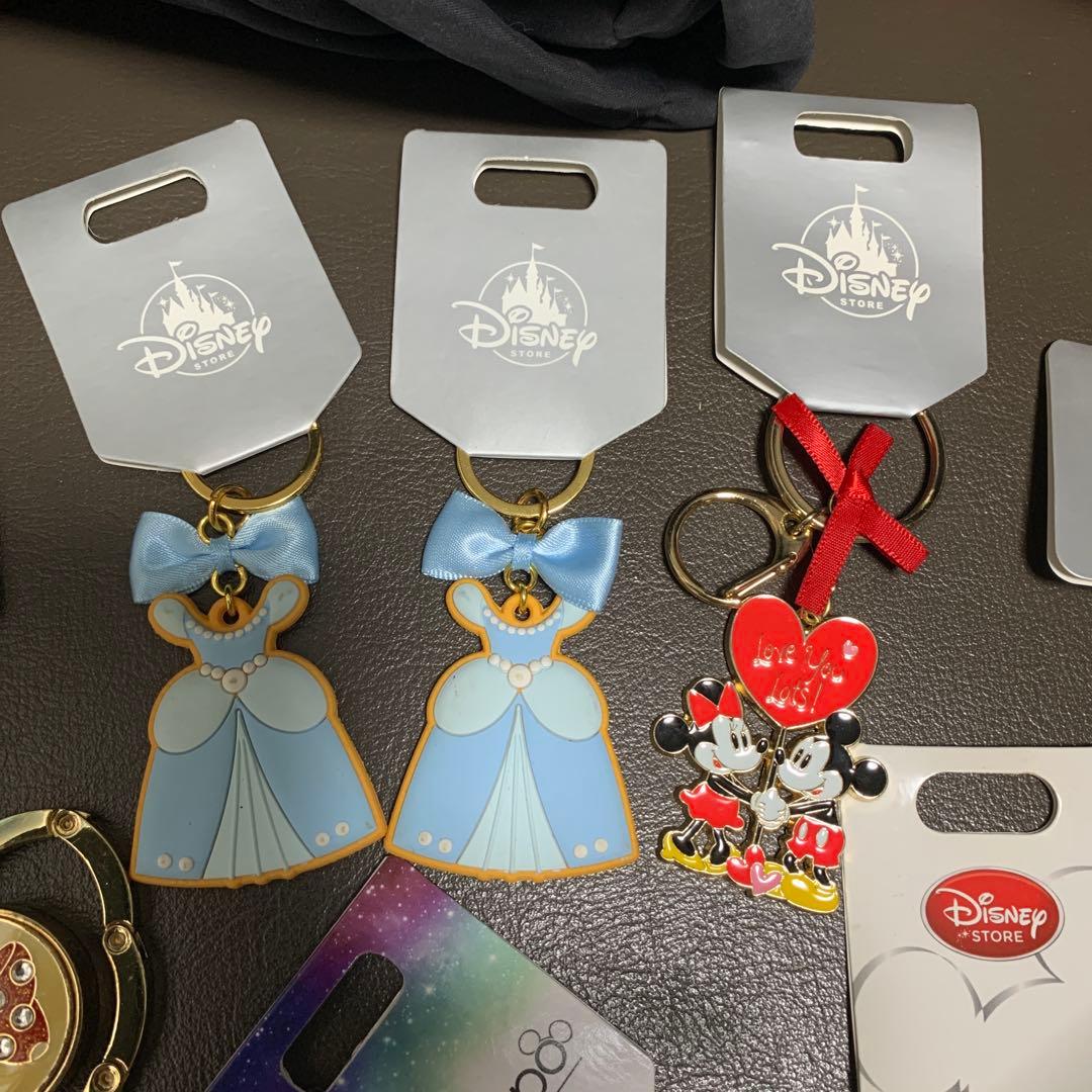 Disney キャラクターキーホルダーセット