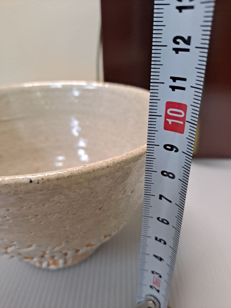 李氏朝鮮時代 李朝期 井戸茶碗 高麗茶碗 梅花皮高台 古渡り茶碗