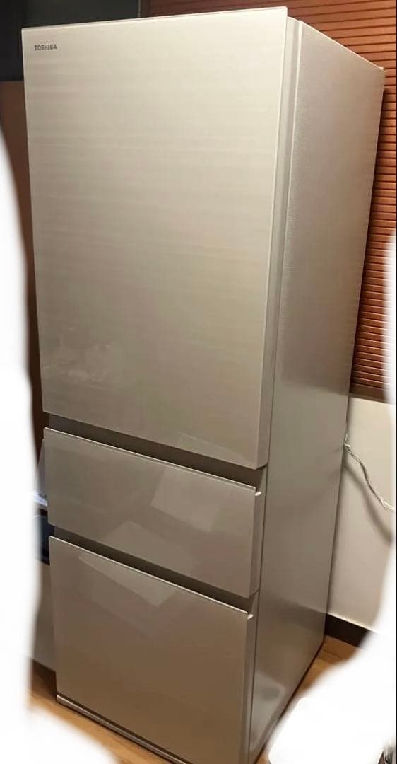 サンタさん専用　TOSHIBA 356L 冷蔵庫 GR-S36SVL-ZC