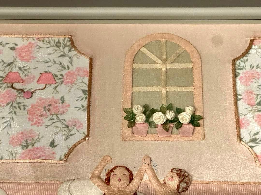 ジャクリーヌコバーン「桃色の浴室」￼ パッチワーク　額外445x 365mm