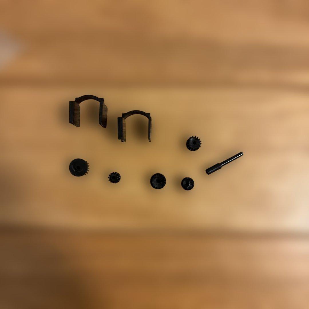 ミニッツ4×4 ディフェンダー　中古品　ライトユニット付き　即購入　大幅値下げ可