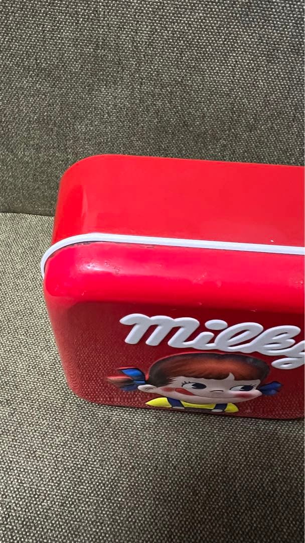 値下げ！2001年頃懸賞当選品レアペコちゃん不二家 ミルキー50周年置き時計