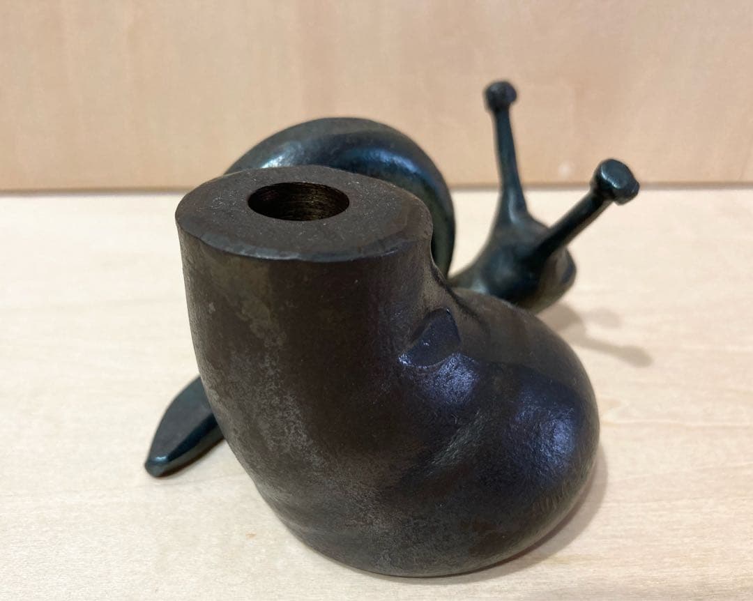 作者不詳 ●鉄のカタツムリのお洒落なペン立て●