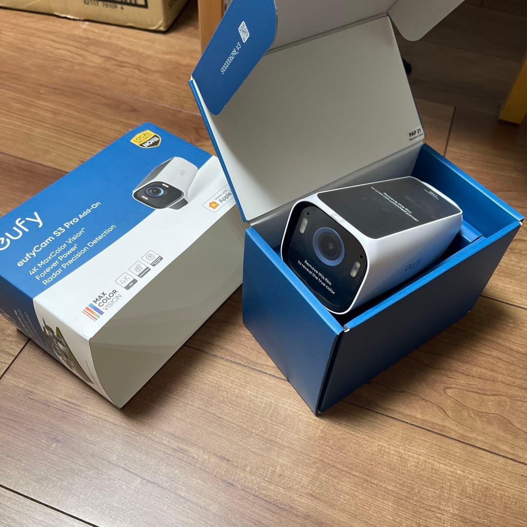 防犯カメラ eufyCam S3 Pro Add-On + Solar Panel (3W)