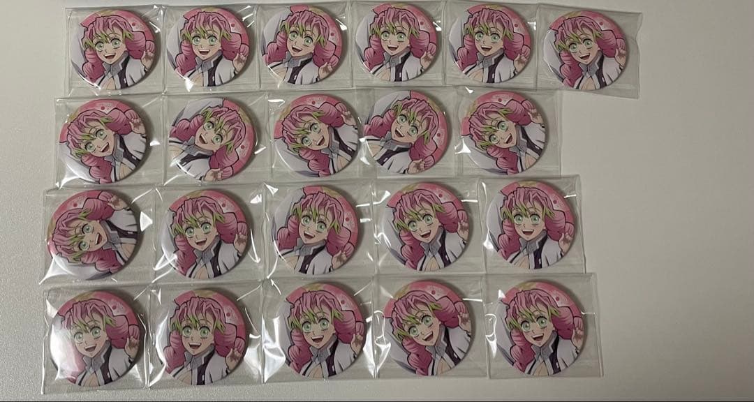 鬼滅の刃 甘露寺蜜璃 全集中展 缶バッジ