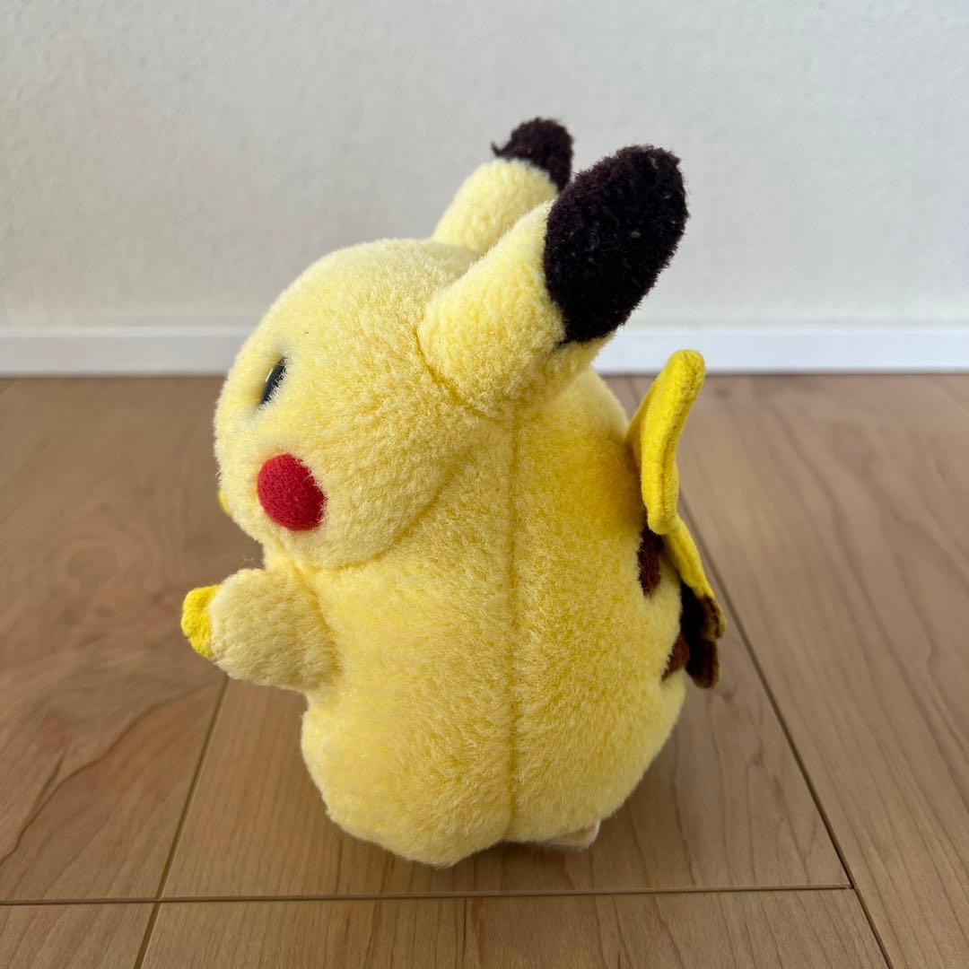 TOMY 初期 手のひら ピカチュウ ぬいぐるみ