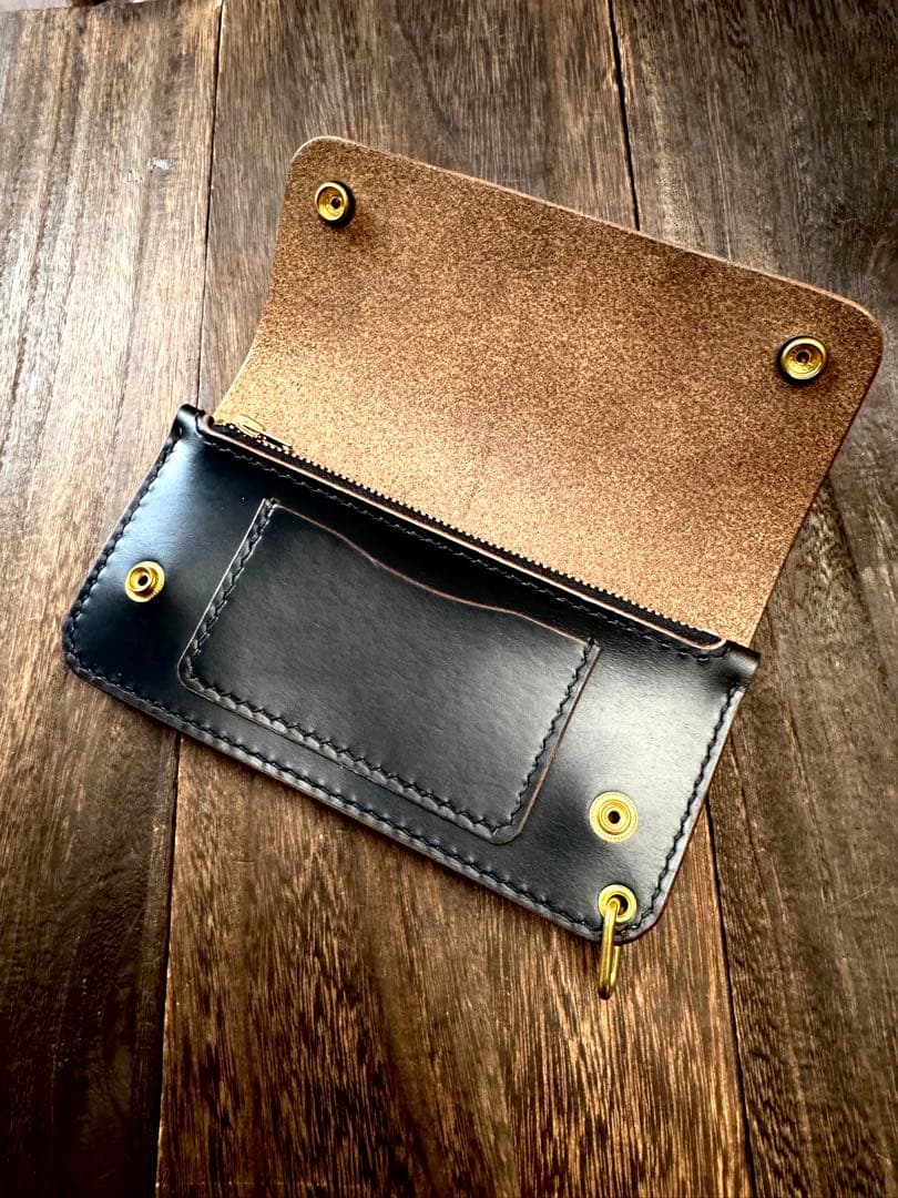 ☆(Horweenクロムエクセル)♯茶芯ブラック　トラッカーウォレット