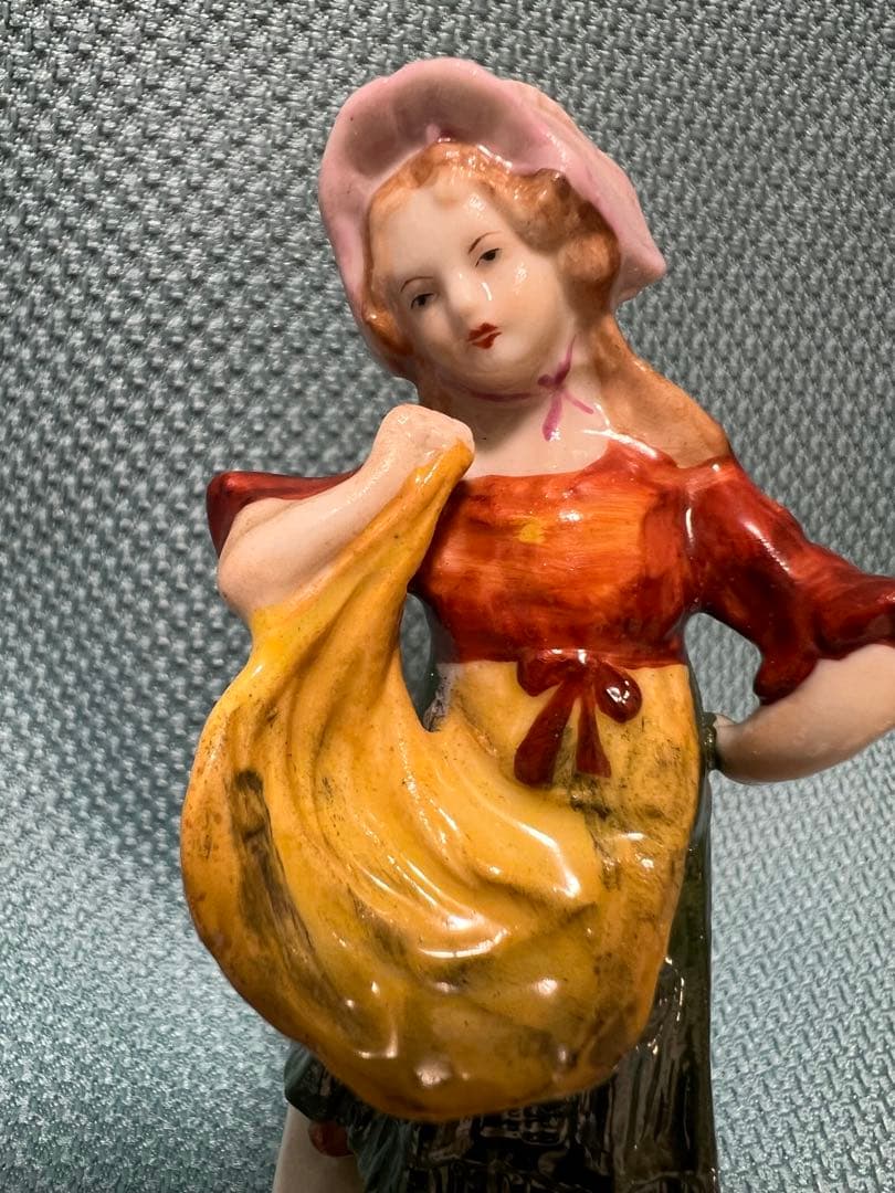 ドイツ製 sitzendorfフィギュリン 骨董1940年代希少陶器人形状態が良