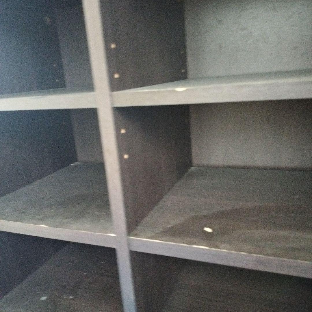 こげ茶靴箱・下駄箱・シューズラック（最下段等の削れ要確認）